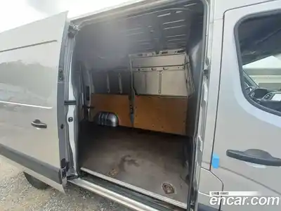 Renault Master 2019 2.3 Механическая в Москве № 147538, миниатюра 11
