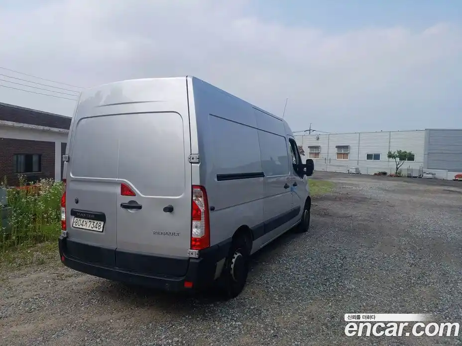 Renault Master 2019 2.3 Механическая в Москве № 147538, фото 4