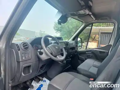 Renault Master 2019 2.3 Механическая в Москве № 147538, миниатюра 6