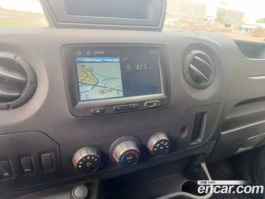 Renault Master 2019 2.3 Механическая в Москве № 147538, фото 8