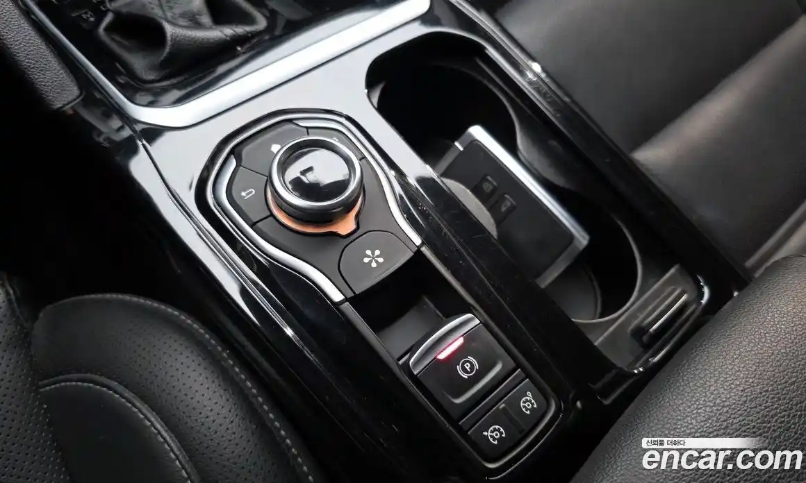 Renault SM6 2019 1.5 Автомат в Москве № 147758, фото 17