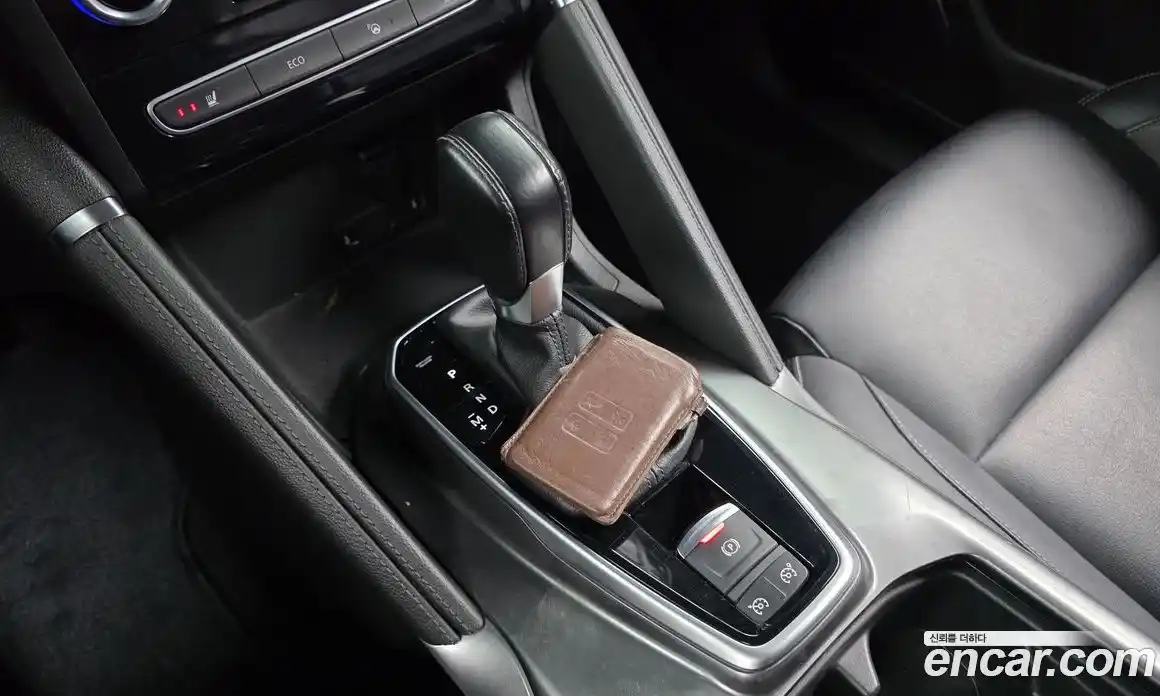 Renault QM6 2022 2.0 Автомат в Москве № 147833, фото 15