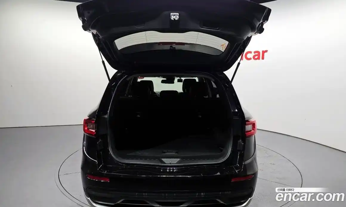 Renault QM6 2018 2.0 Автомат в Москве № 147932, фото 9