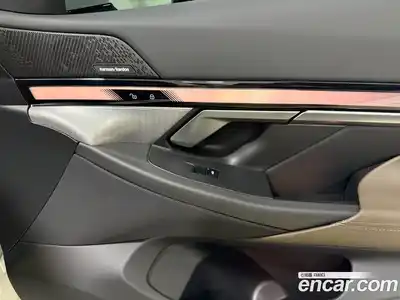 BMW 5-Series 2025 2.0 Автомат в Москве № 153133, миниатюра 10