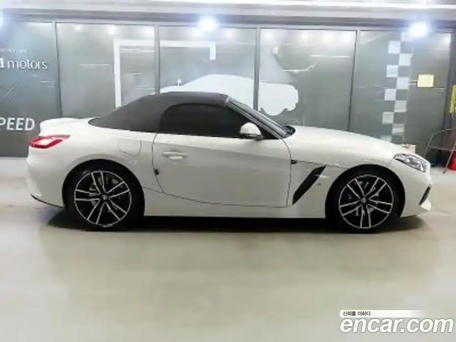 BMW Z4 2024 2.0 Автомат в Москве № 154267, фото 3