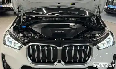 BMW iX1 2024 0.2 Автомат в Москве № 156801, миниатюра 5