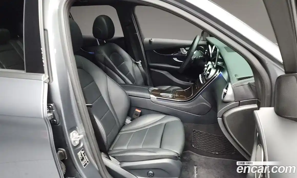 Mercedes-Benz GLC-Class 2020 2.0 Автомат в Москве № 157667, фото 13