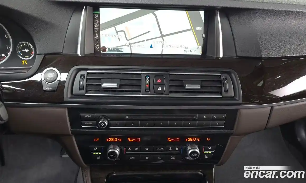 BMW 5-Series 2016 2.0 Автомат в Москве № 158704, фото 14