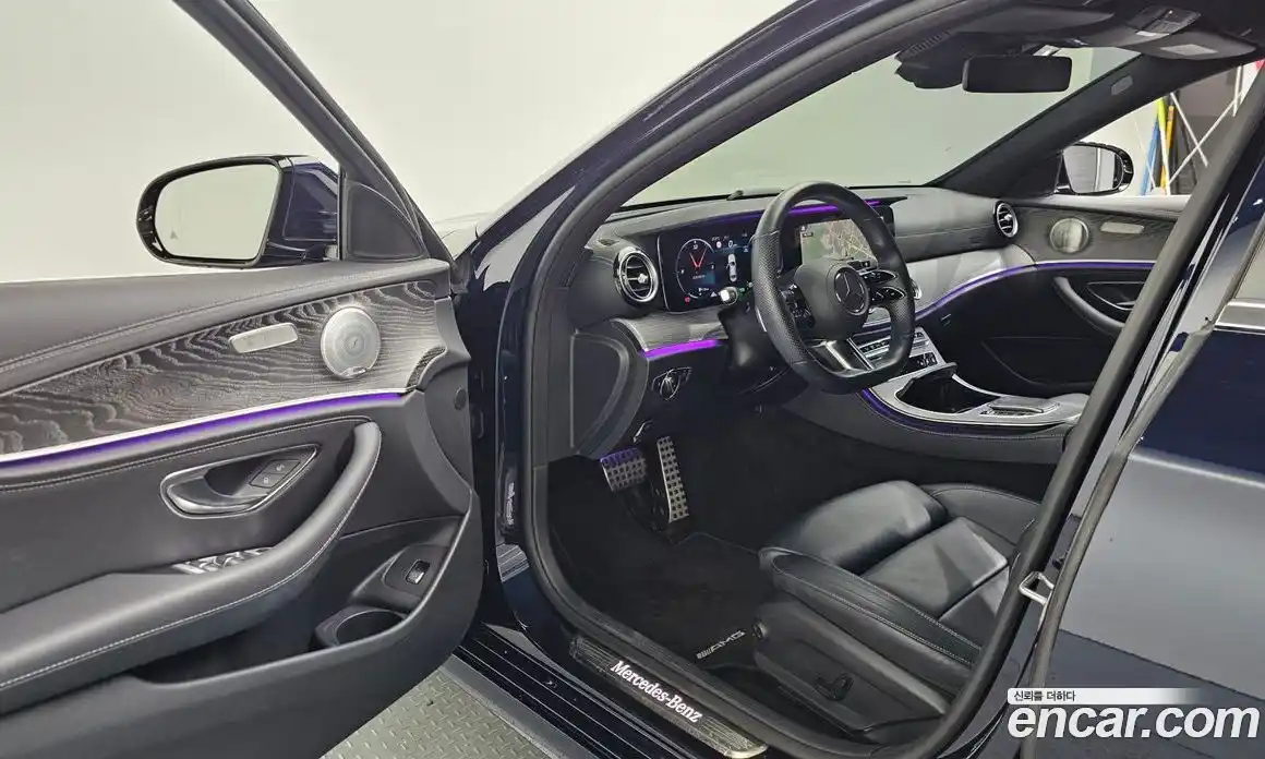 Mercedes-Benz E-Class 2020 2.0 Автомат в Москве № 160479, фото 19