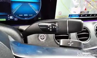 Mercedes-Benz E-Class 2020 2.0 Автомат в Москве № 160479, миниатюра 10