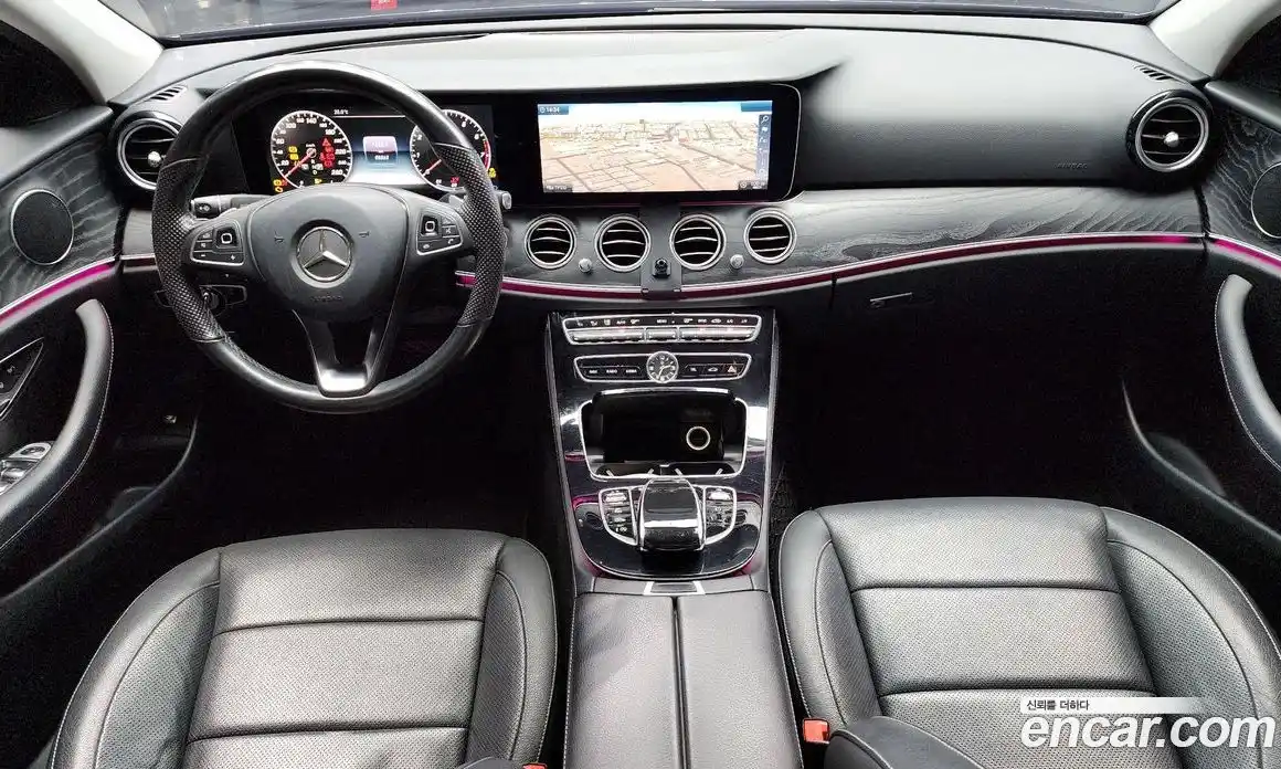 Mercedes-Benz E-Class 2017 2.0 Автомат в Москве № 160886, фото 6