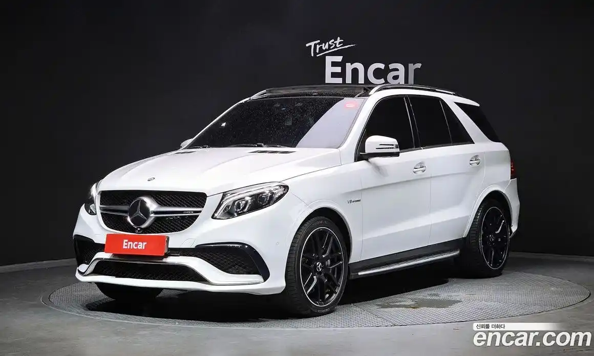 Mercedes-Benz GLE-Class 2016 5.5 Автомат в Москве № 161938, фото 1
