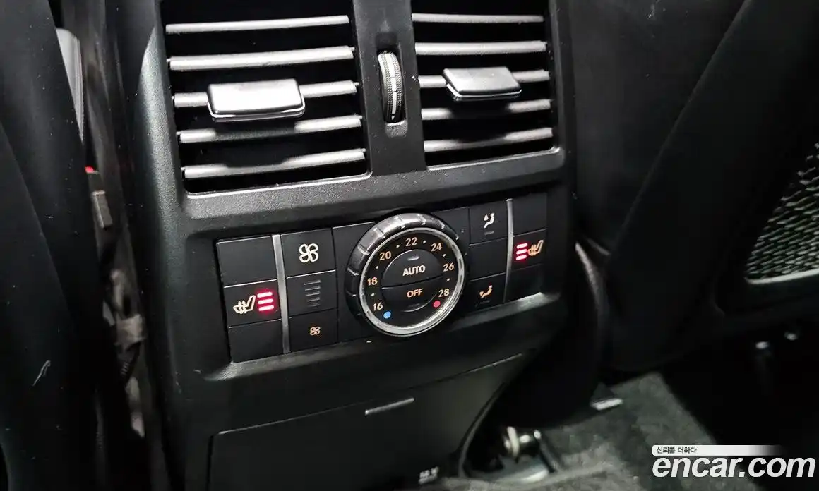 Mercedes-Benz GLE-Class 2016 5.5 Автомат в Москве № 161938, фото 17