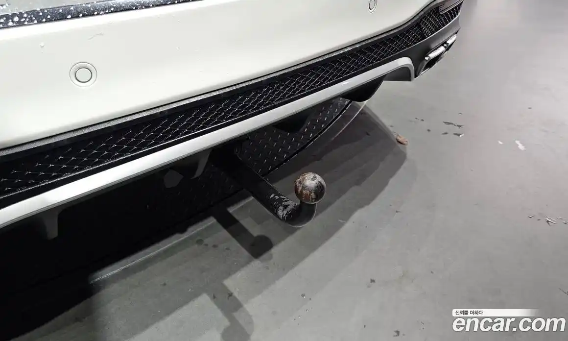 Mercedes-Benz GLE-Class 2016 5.5 Автомат в Москве № 161938, фото 18