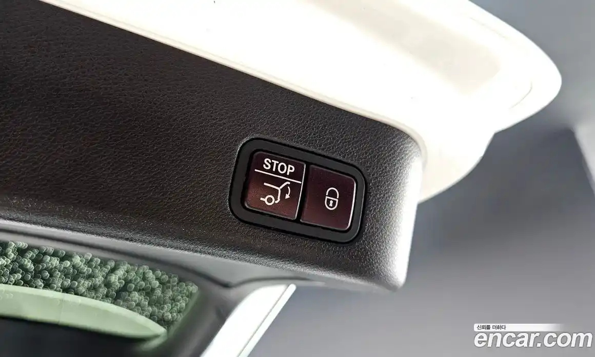 Mercedes-Benz GLE-Class 2016 5.5 Автомат в Москве № 161938, фото 19