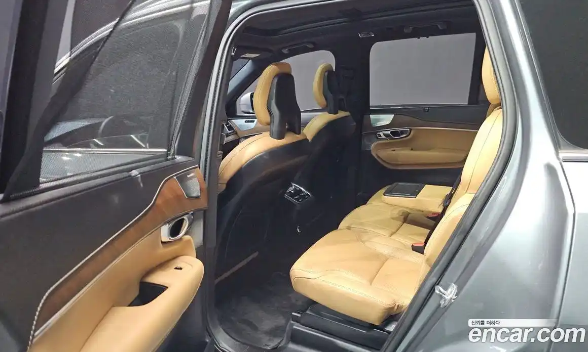 Volvo XC90 2017 2.0 Автомат в Москве № 164690, фото 13