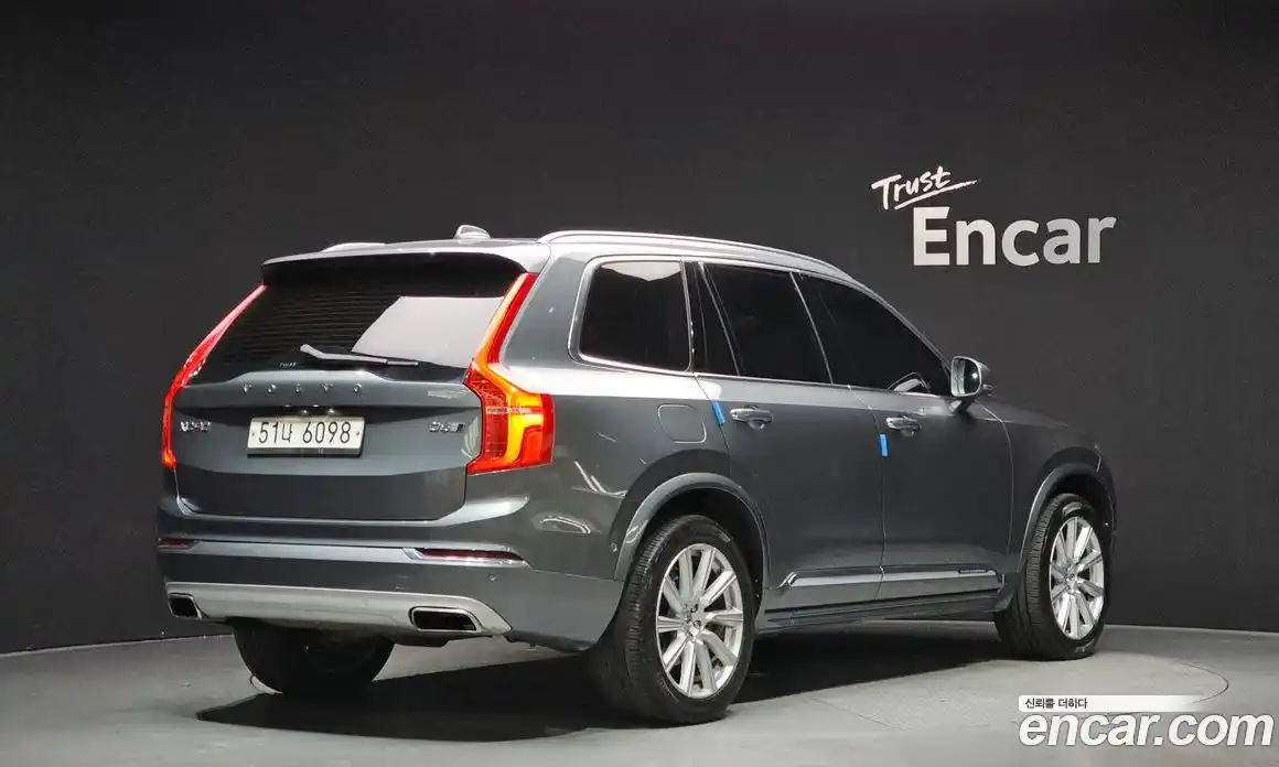 Volvo XC90 2017 2.0 Автомат в Москве № 164690, фото 8