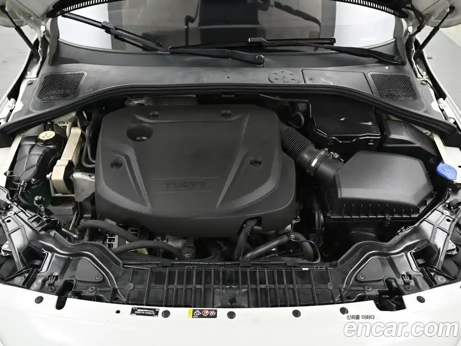 Volvo S60 2018 2.0 Автомат в Москве № 164859, фото 6