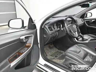 Volvo S60 2018 2.0 Автомат в Москве № 164859, миниатюра 9