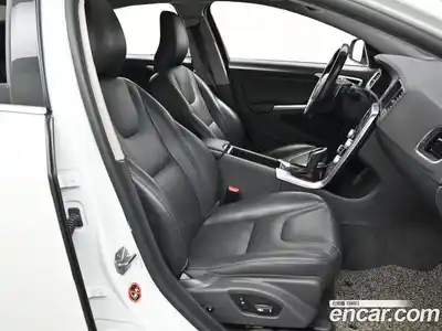 Volvo S60 2018 2.0 Автомат в Москве № 164859, миниатюра 10