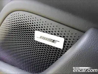 Porsche Taycan 2023 0.3 Автомат в Москве № 165746, миниатюра 3