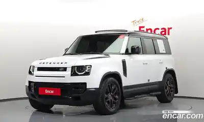 Land Rover Defender, 2023
