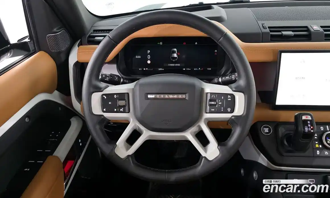 Land Rover Defender 2023 3.0 Автомат в Москве № 166114, фото 13