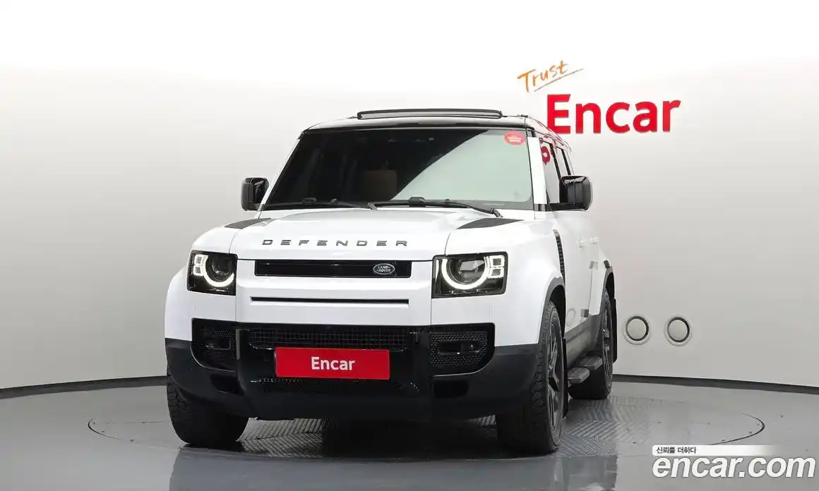 Land Rover Defender 2023 3.0 Автомат в Москве № 166114, фото 3