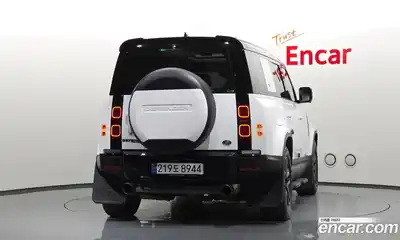 Land Rover Defender 2023 3.0 Автомат в Москве № 166114, миниатюра 4