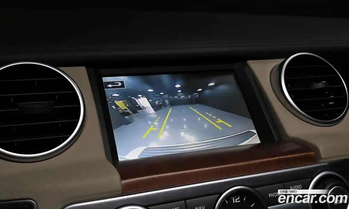 Land Rover Discovery 2016 3.0 Автомат в Москве № 166508, фото 13