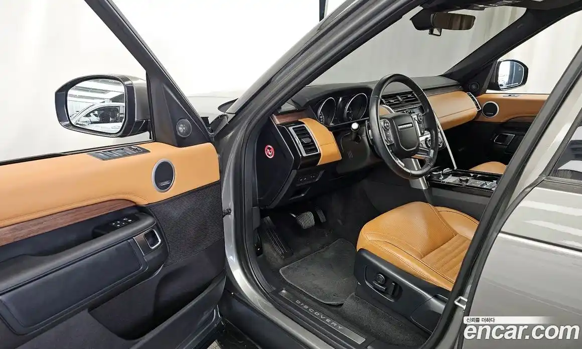 Land Rover Discovery 2017 3.0 Автомат в Москве № 166563, фото 12