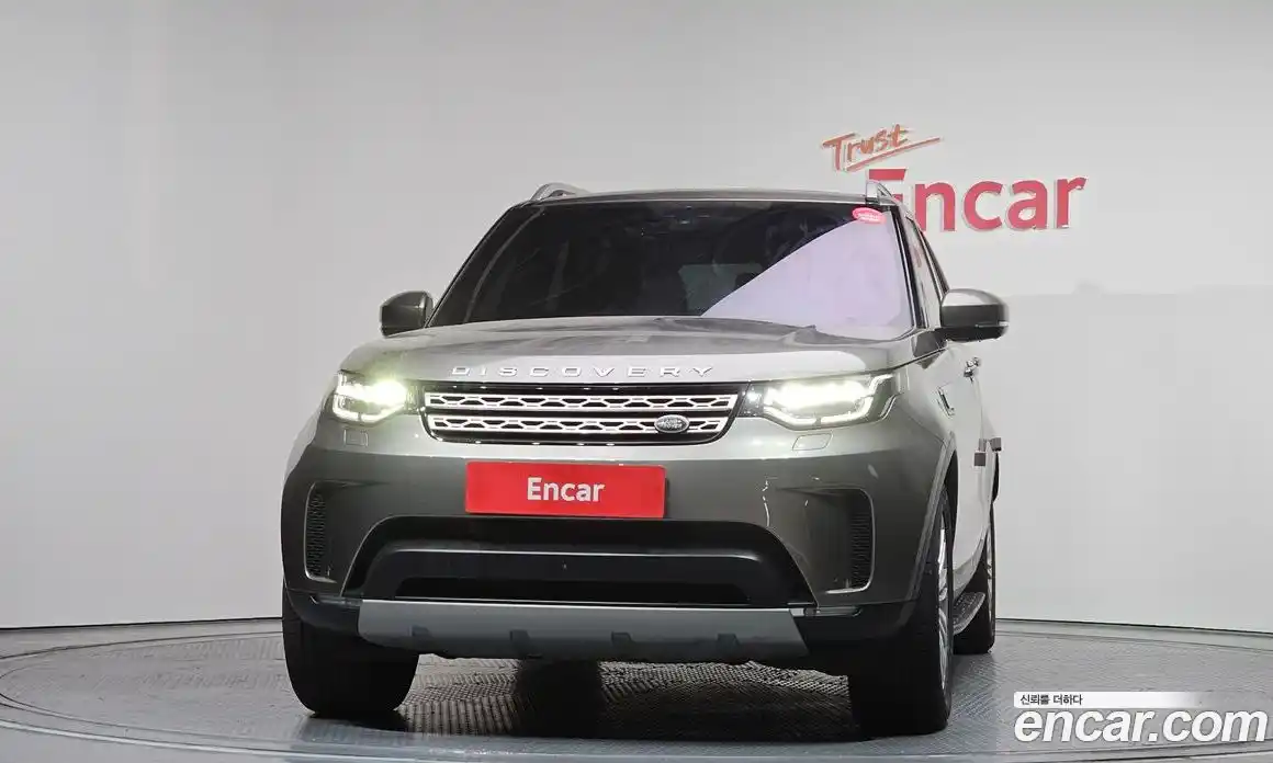 Land Rover Discovery 2017 3.0 Автомат в Москве № 166563, фото 17