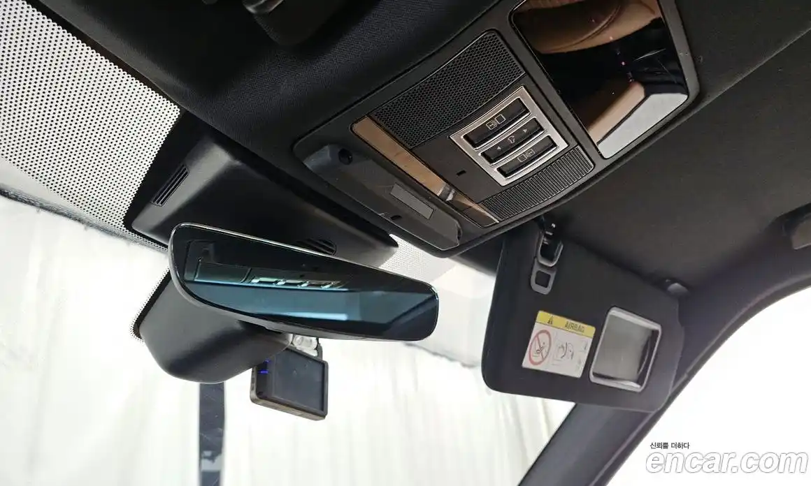 Land Rover Discovery 2017 3.0 Автомат в Москве № 166563, фото 20