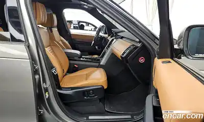 Land Rover Discovery 2017 3.0 Автомат в Москве № 166563, миниатюра 6