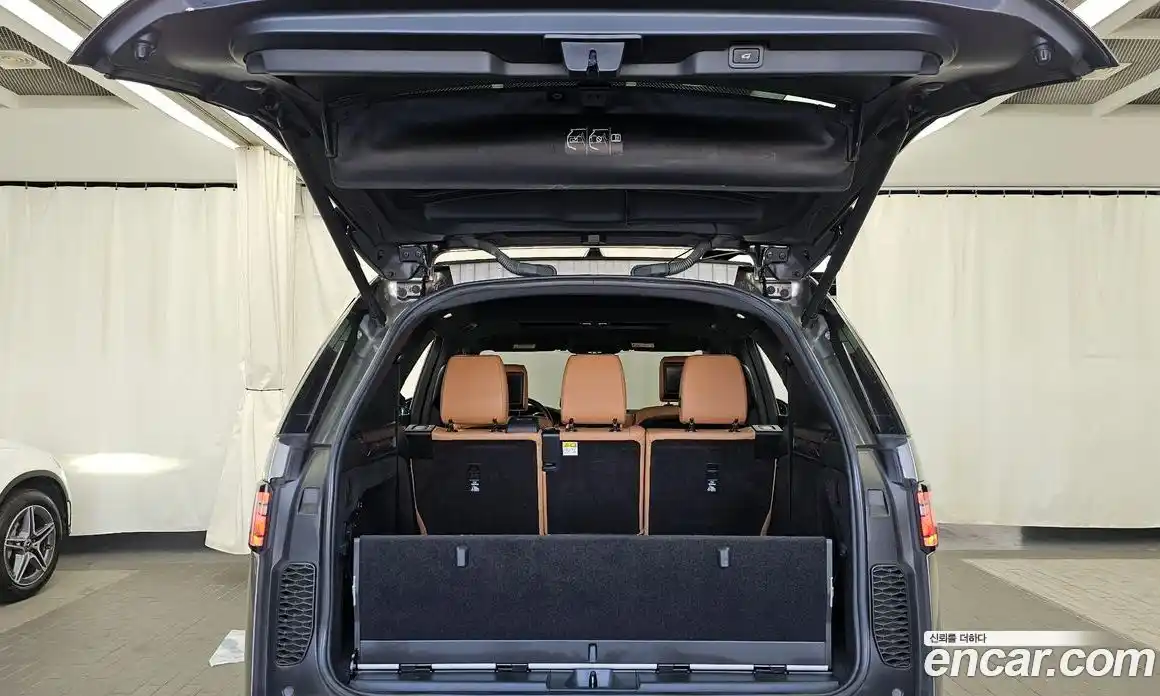 Land Rover Discovery 2017 3.0 Автомат в Москве № 166563, фото 7