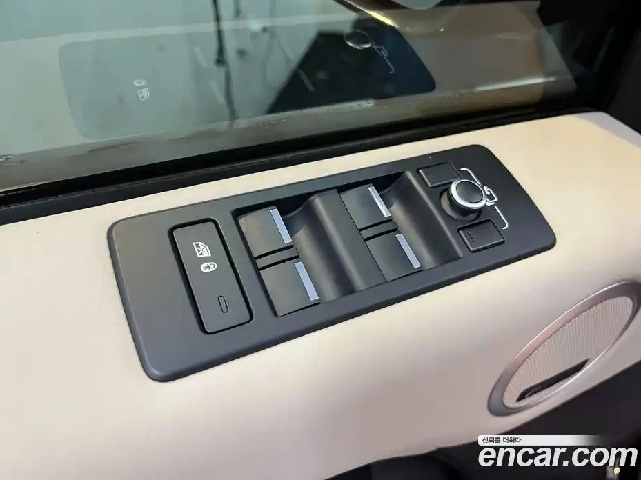 Land Rover Discovery 2018 3.0 Автомат в Москве № 166835, фото 13