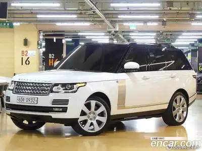 Land Rover Range-Rover, 2015