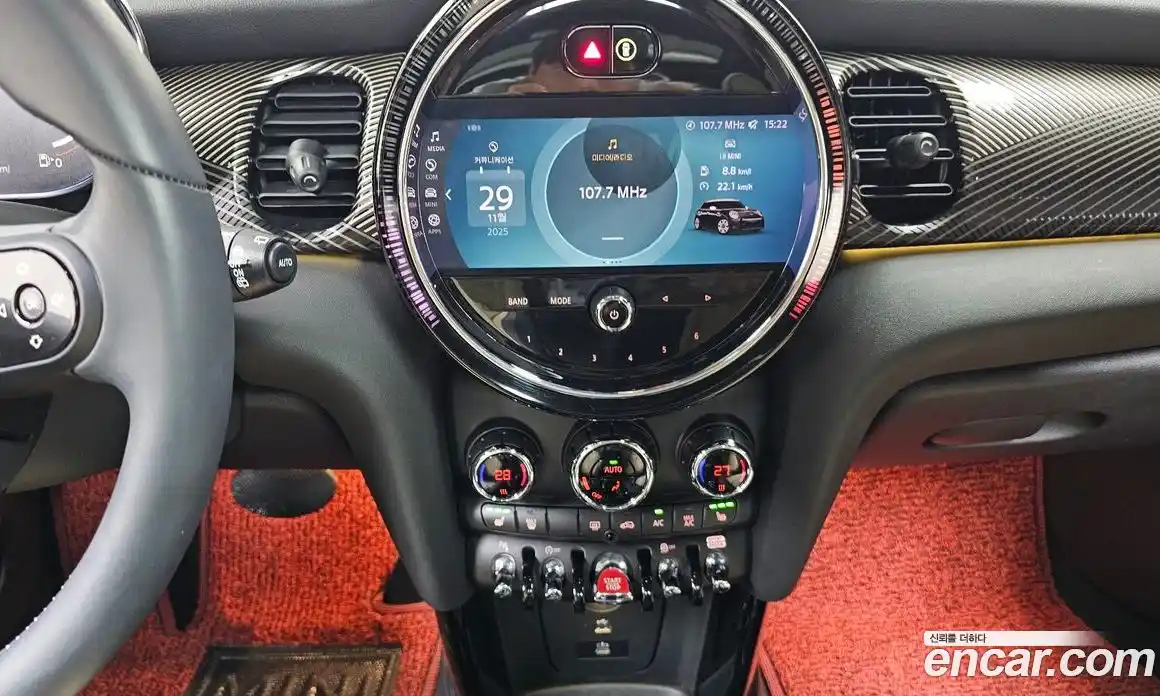 Mini Cooper 2023 2.0 Автомат в Москве № 166934, фото 15