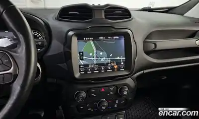 Jeep Renegade 2019 2.4 Автомат в Москве № 169480, миниатюра 8