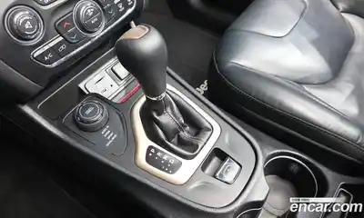 Jeep Cherokee 2016 2.4 Автомат в Москве № 169778, миниатюра 2