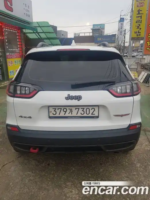 Jeep Cherokee 2020 3.2 Автомат в Москве № 170110, фото 7