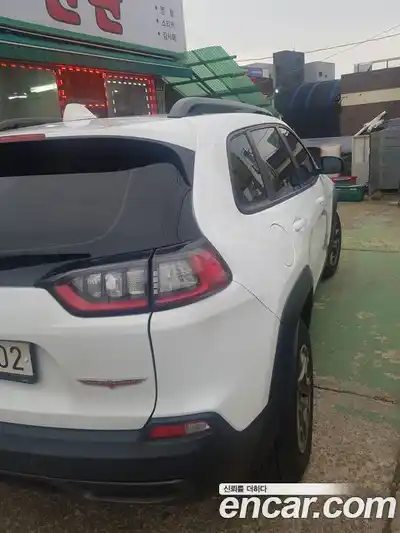 Jeep Cherokee 2020 3.2 Автомат в Москве № 170110, миниатюра 8