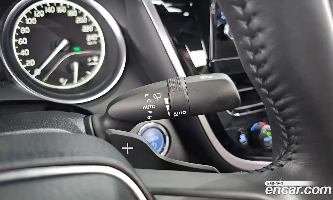 Toyota Camry 2023 2.5 Автомат в Москве № 170210, фото 18