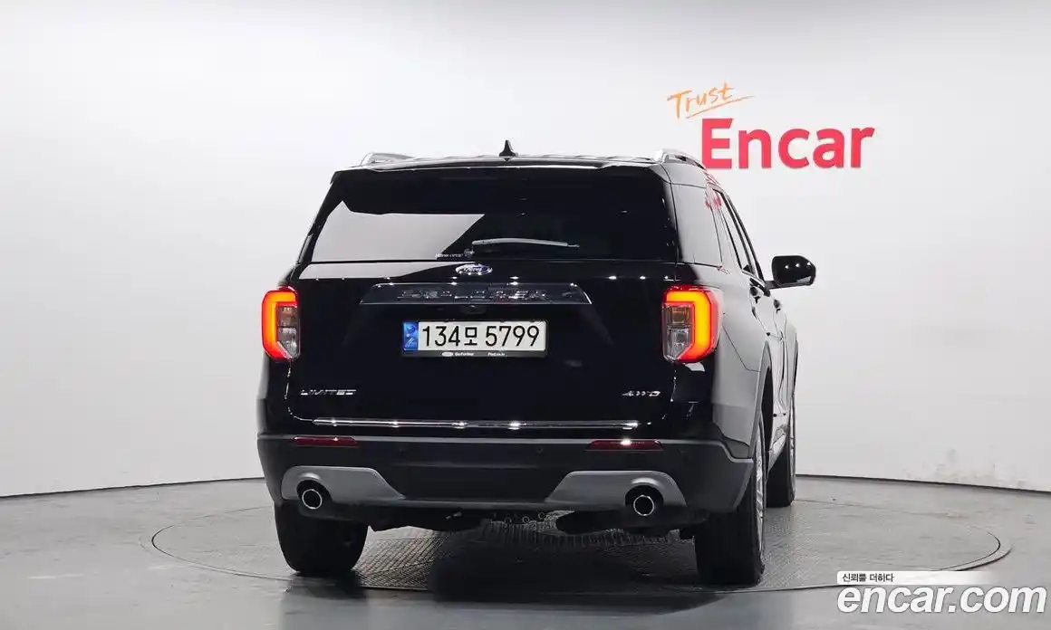 Ford Explorer 2021 2.3 Автомат в Москве № 170875, фото 11