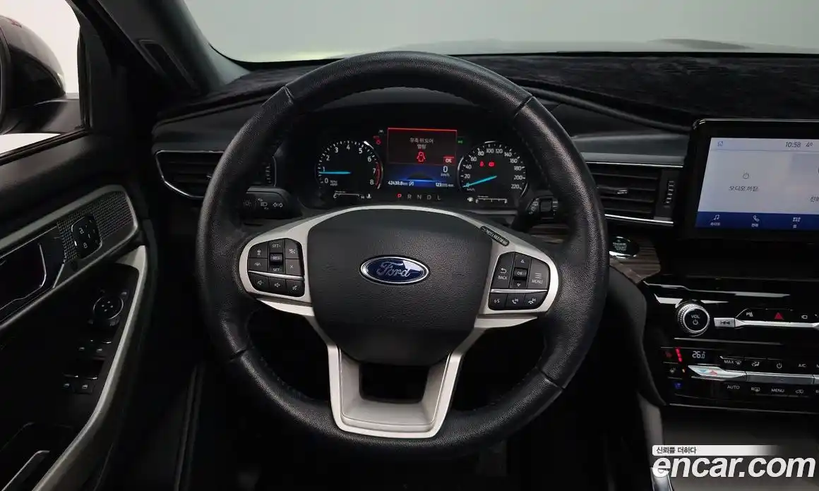 Ford Explorer 2021 2.3 Автомат в Москве № 170875, фото 19