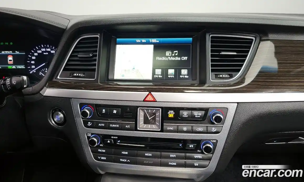 Genesis G80 2018 3.3 Автомат в Москве № 17473, фото 15