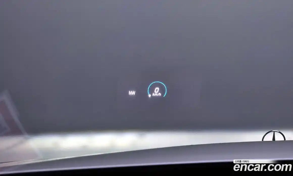 Mercedes-Benz E-Class 2023 1.9 Автомат в Москве № 175479, фото 13