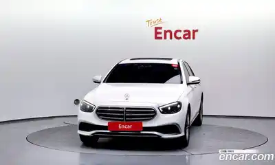 Mercedes-Benz E-Class 2023 1.9 Автомат в Москве № 175479, миниатюра 7