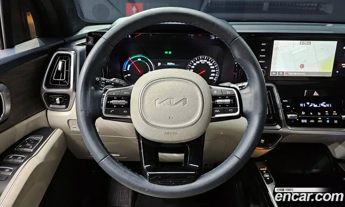 Kia Sorento 2022 1.6 Автомат в Москве № 17927, фото 13
