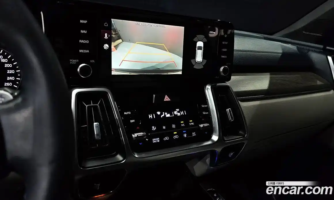 Kia Sorento 2022 1.6 Автомат в Москве № 17927, фото 15